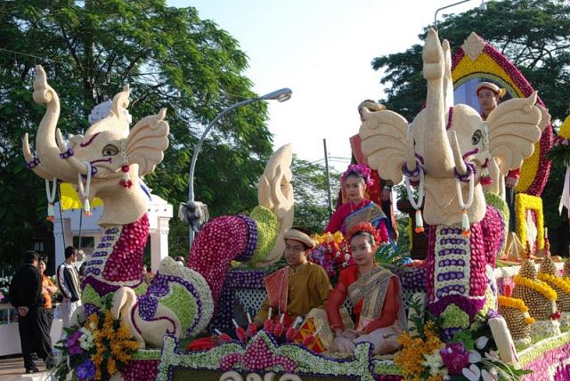 Фестиваль Цветов Северного Тайланда