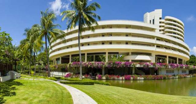 Hilton Phuket Arcadia 5*