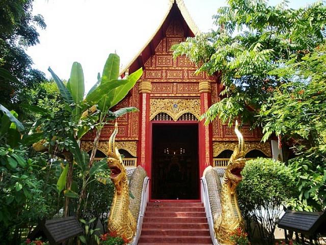Храм Чианг Рая