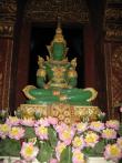 Храм изумрудного Будды 