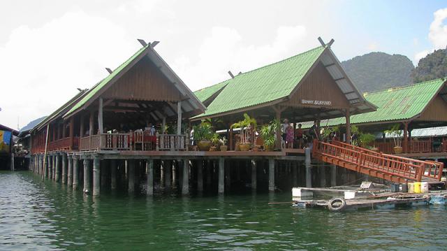 Мусульманская деревня у острова Ко Пани