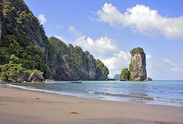 Пляж Pai Plong