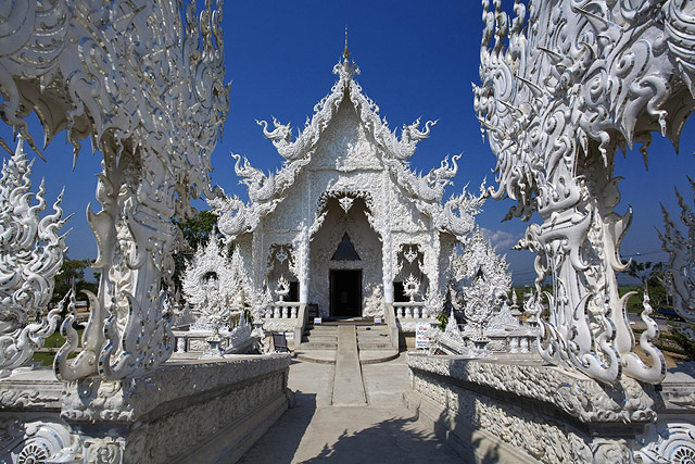 Белый храм или Ват Ронг Кхун (Wat Rong Khun) 