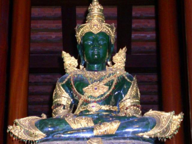 Храм Изумрудного Будды (Wat Phra Kaew)