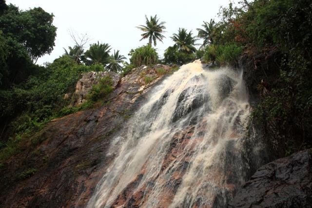  Водопад Намуанг 
