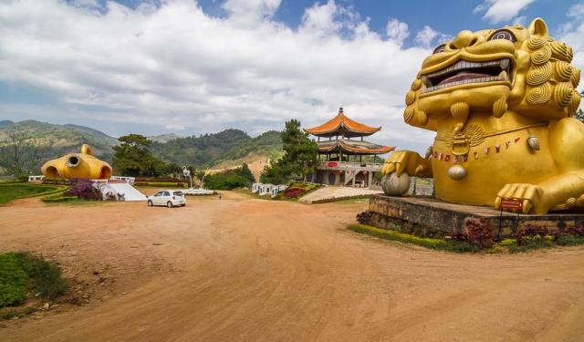 Самые необычные храмы Тайланда