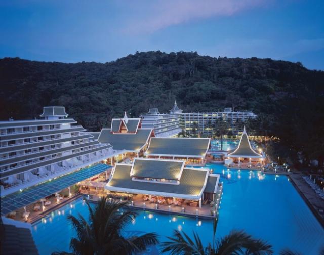 Отель Le Meridien Phuket Beach Resort 5*