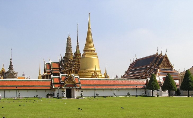 Храм Изумрудного Будды (Wat Phra Kaew)