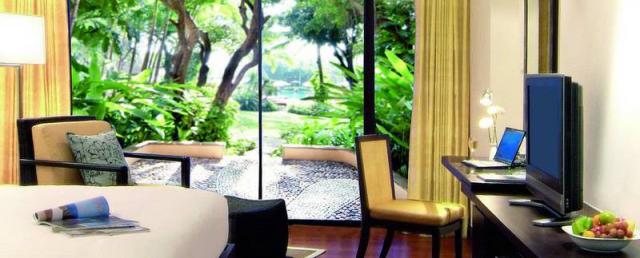 Отель Courtyard by Marriott Phuket at Surin Beach 4*