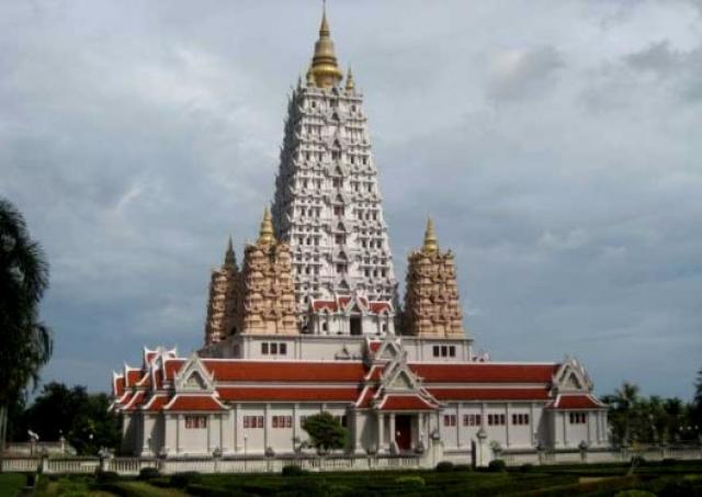Храм Ват Йанасангварарам Ворамахавихан 