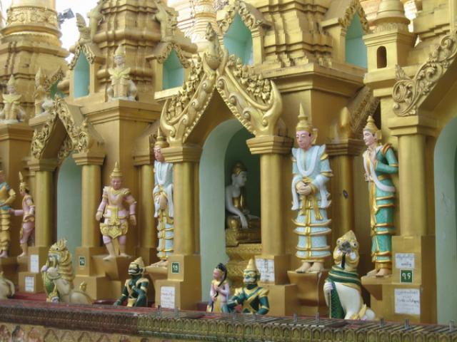 Янгон - бывшая столица Бирмы